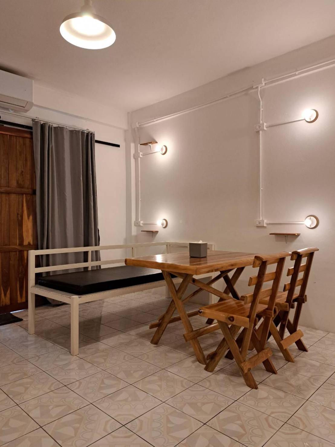 8 Sleeper Street Guesthouse Краби Экстерьер фото