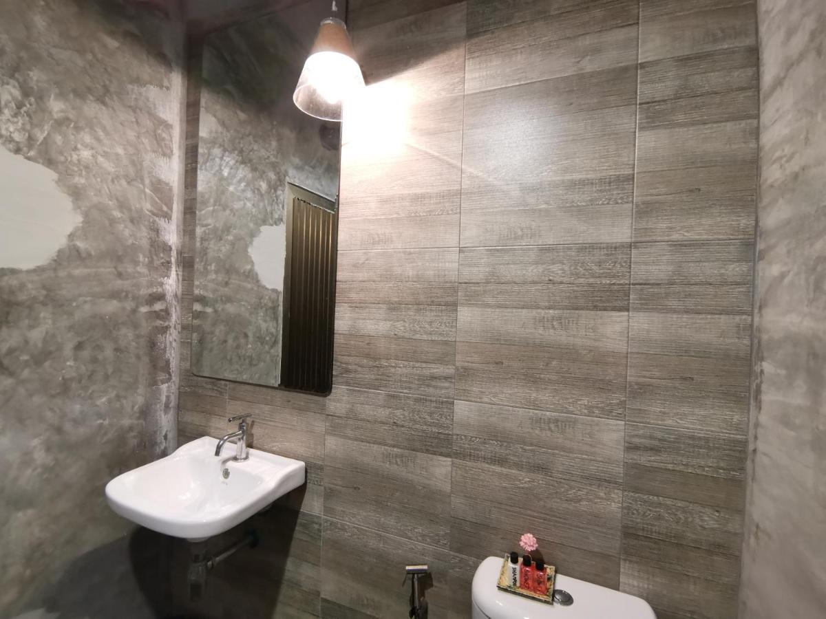 8 Sleeper Street Guesthouse Краби Экстерьер фото