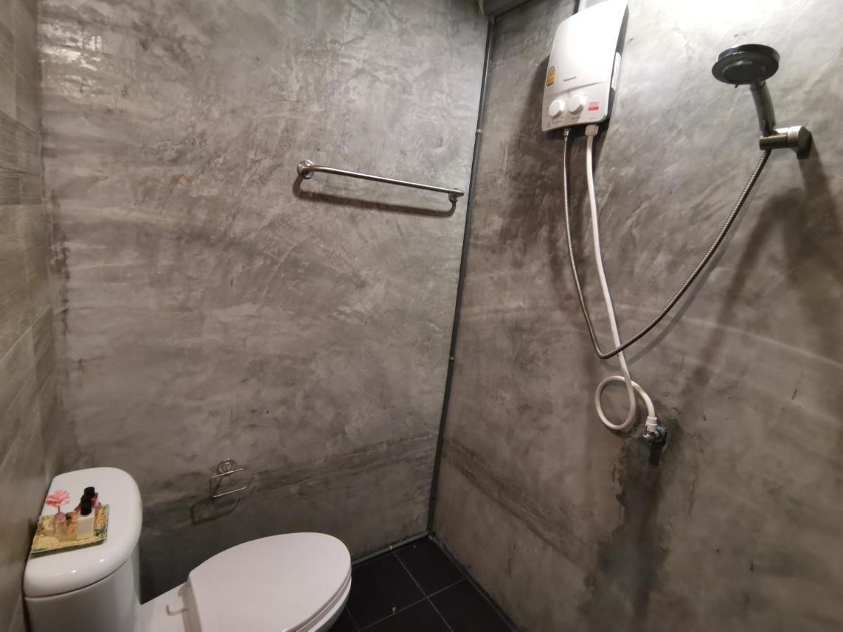8 Sleeper Street Guesthouse Краби Экстерьер фото